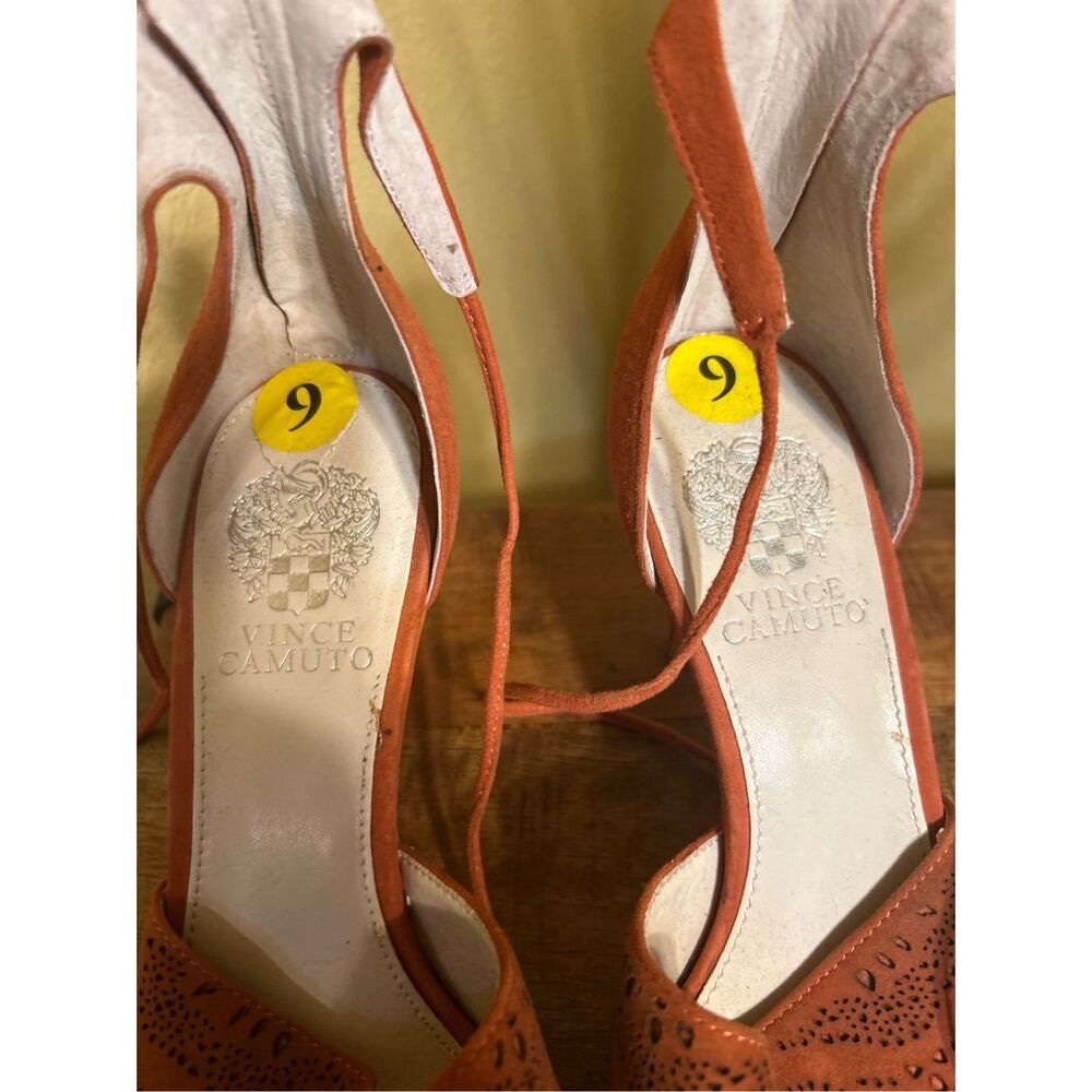 Vince Camuto suede orangish/red heels - Picture 2 of 5